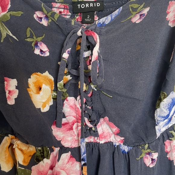 Torrid high-low challis camisole tank top - Picture 3 of 8